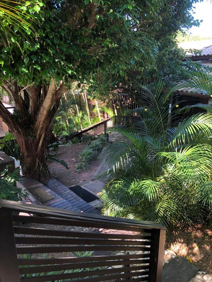 Pousada Aloha Beach House Praia do Rosa Bagian luar foto