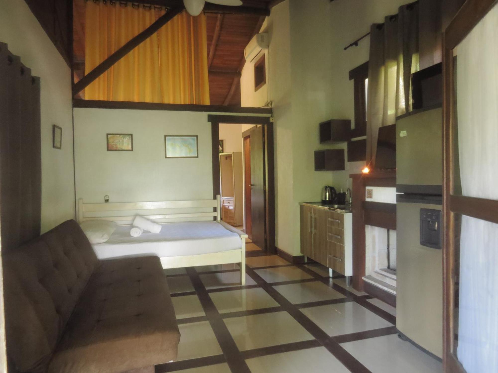 Pousada Aloha Beach House Praia do Rosa Ruang foto