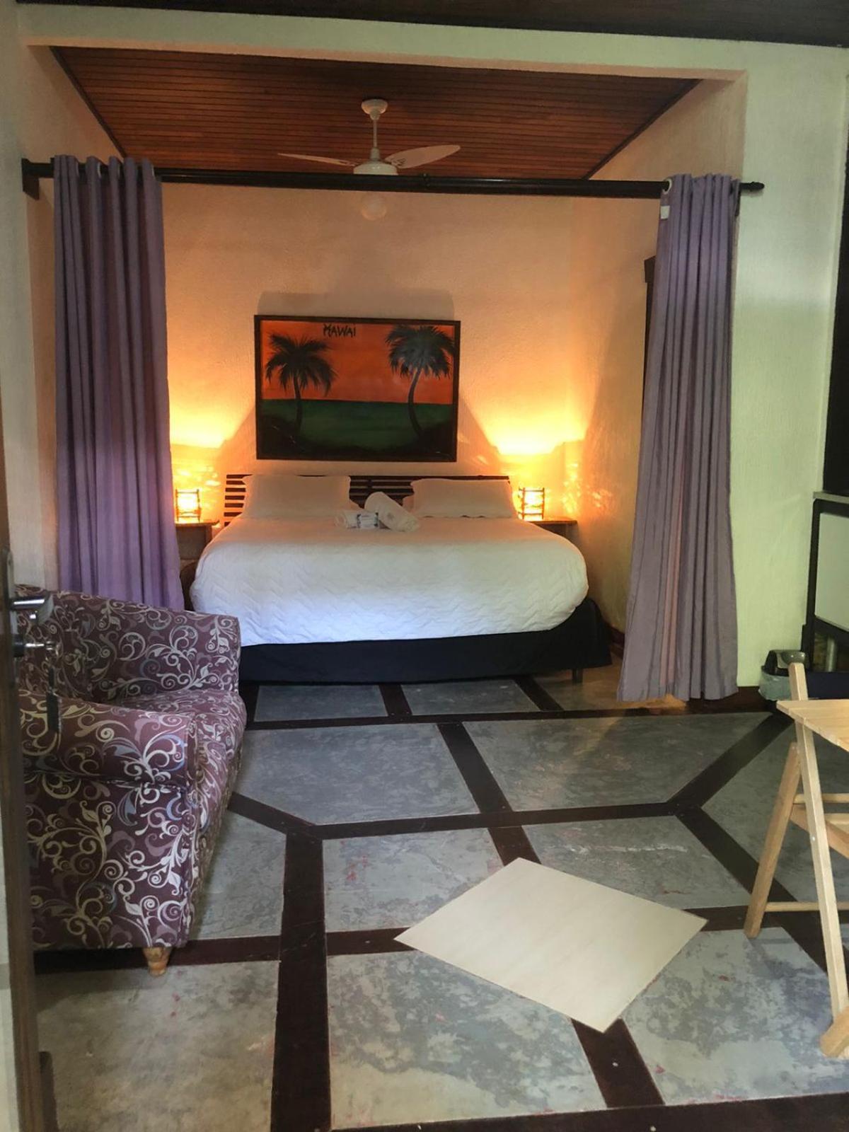 Pousada Aloha Beach House Praia do Rosa Bagian luar foto