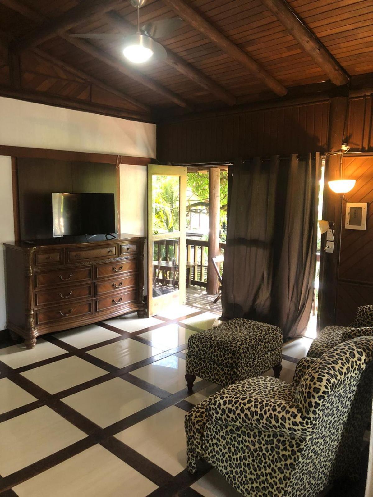 Pousada Aloha Beach House Praia do Rosa Bagian luar foto